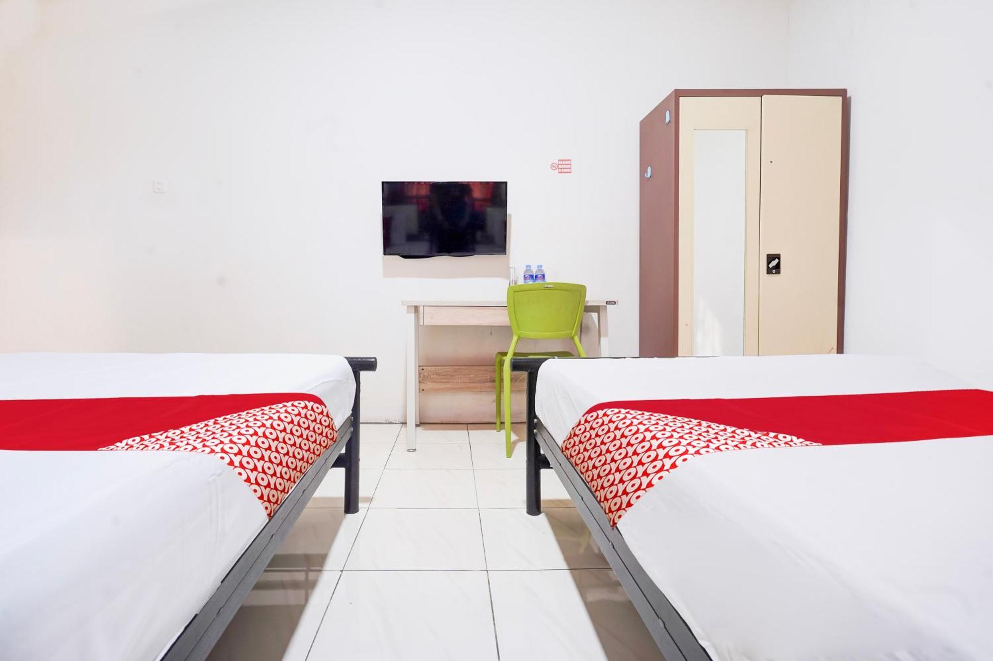 Hotel O Rappocini Near Rsia Paramount Makassar Eksteriør bilde