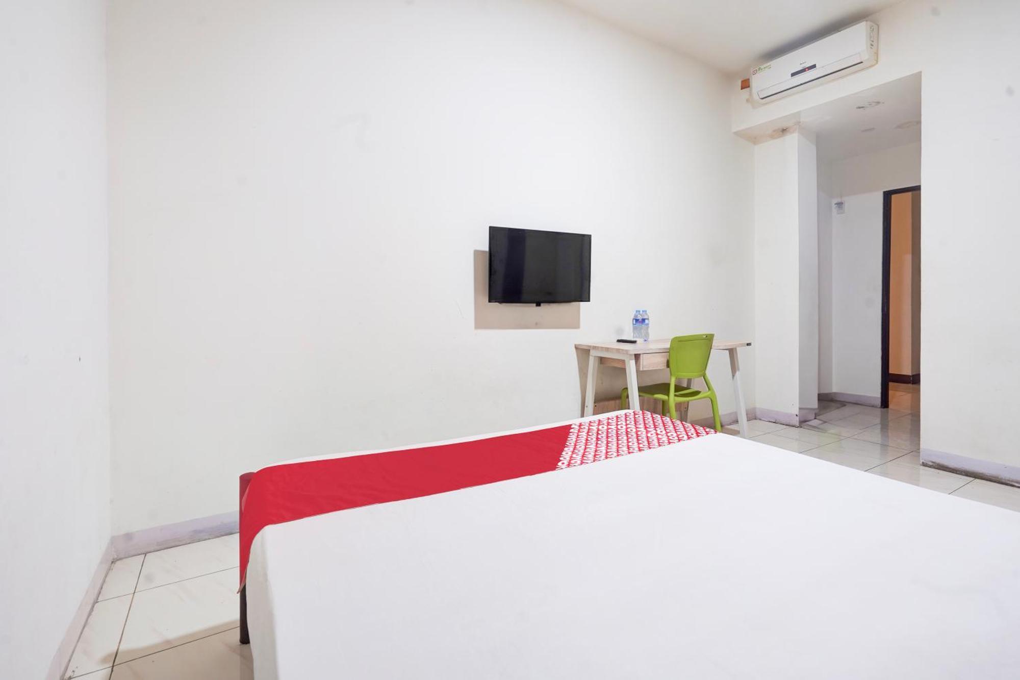 Hotel O Rappocini Near Rsia Paramount Makassar Eksteriør bilde