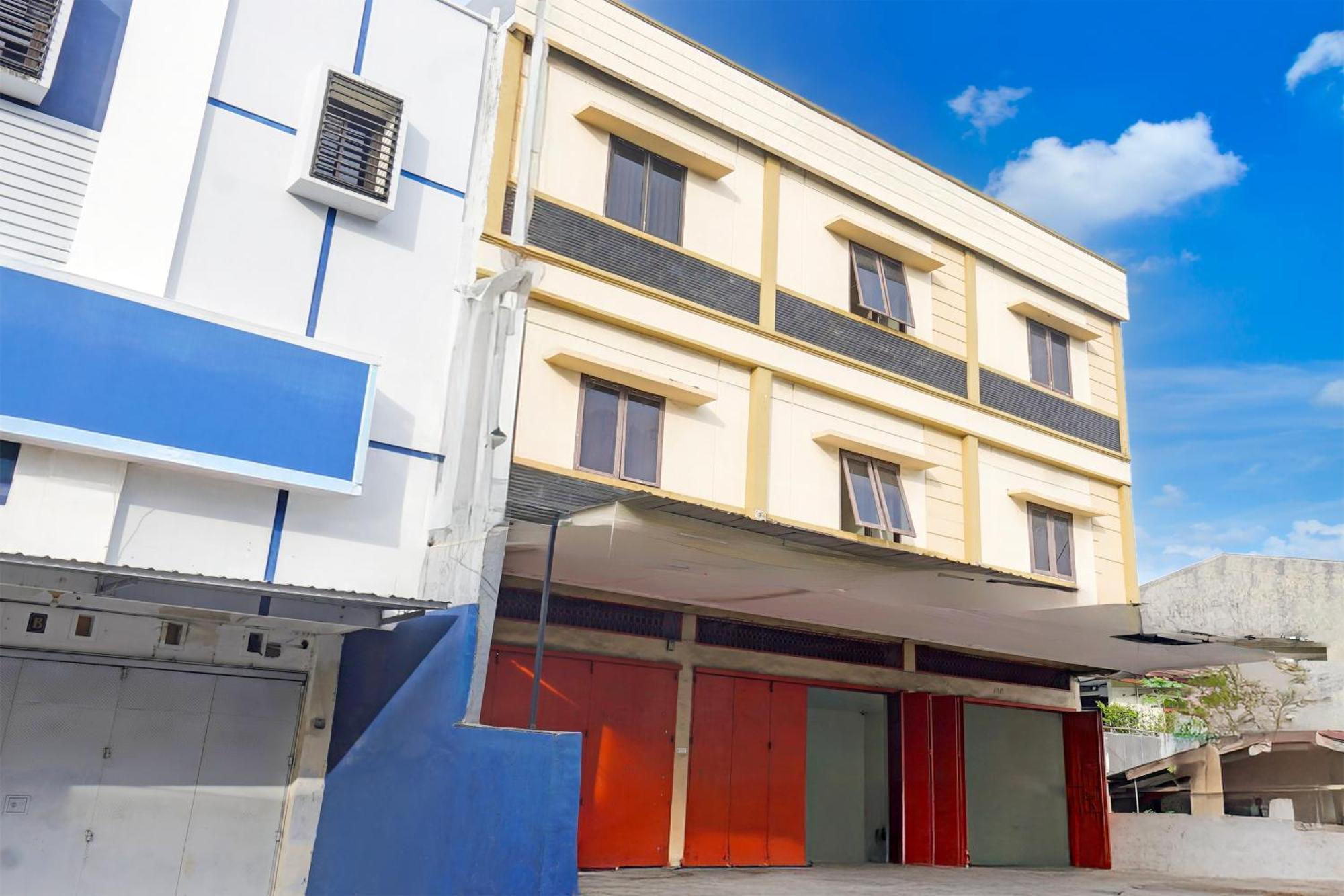 Hotel O Rappocini Near Rsia Paramount Makassar Eksteriør bilde
